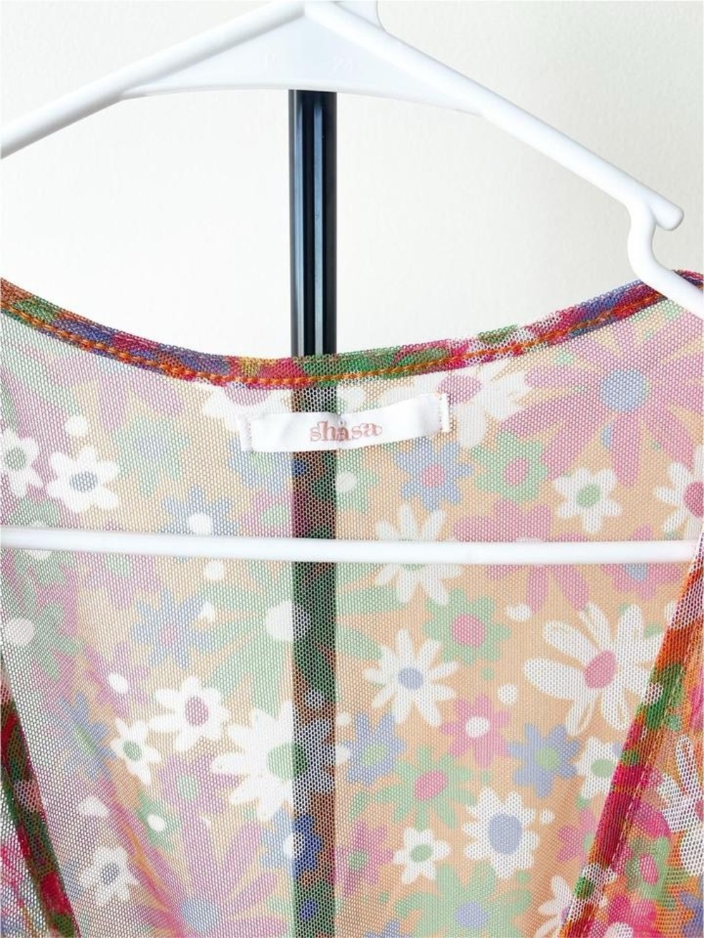 Shasa Mesh/Sheer Floral Top Size S - Picture 6 of 8